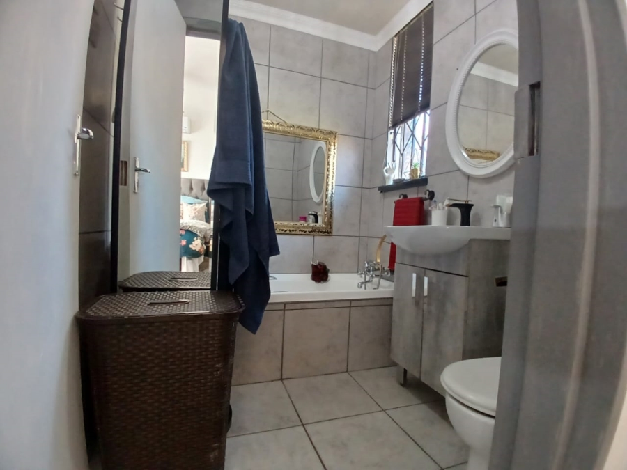 3 Bedroom Property for Sale in Greenhills Gauteng