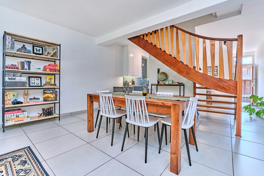 2 Bedroom Property for Sale in Oerderpark Gauteng