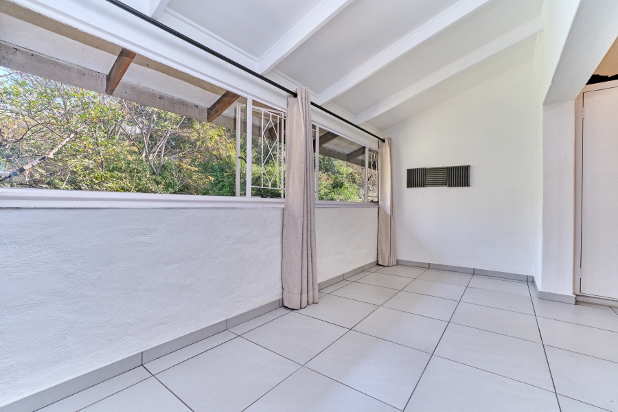 2 Bedroom Property for Sale in Oerderpark Gauteng