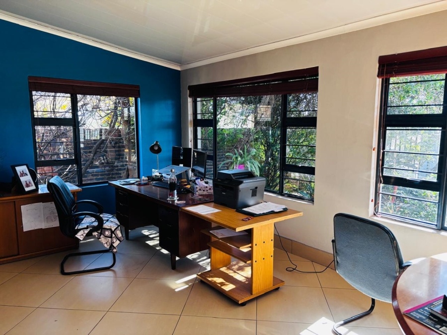 3 Bedroom Property for Sale in Wentworth Park Gauteng