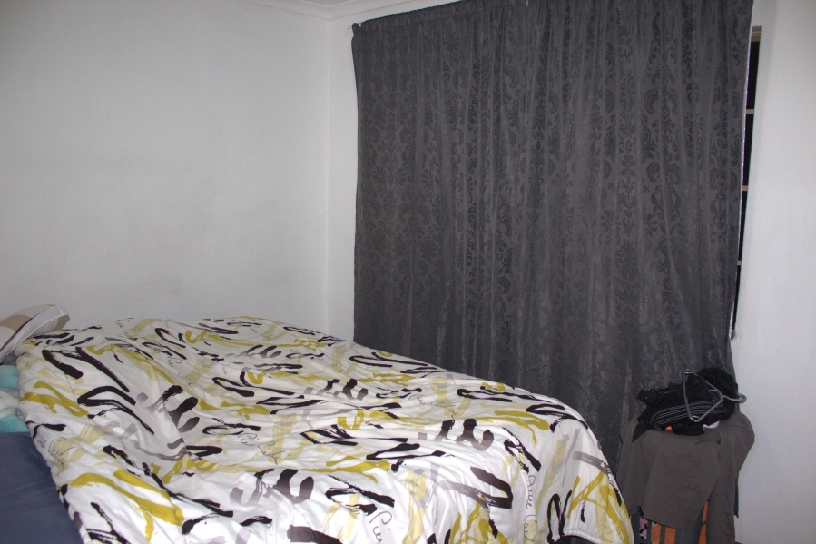 2 Bedroom Property for Sale in Edleen Gauteng