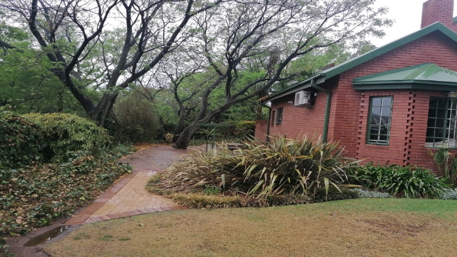 4 Bedroom Property for Sale in Vanderbijlpark SW 5 Gauteng
