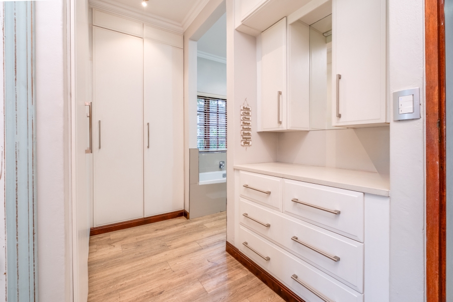 To Let 4 Bedroom Property for Rent in Norscot Gauteng