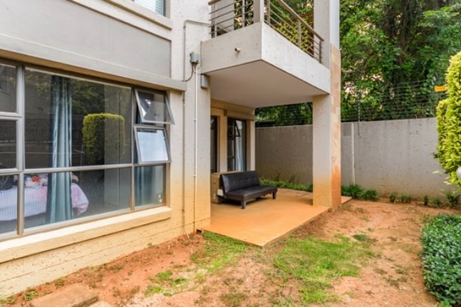 To Let 2 Bedroom Property for Rent in Sandown Gauteng