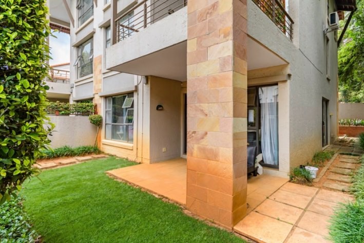 To Let 2 Bedroom Property for Rent in Sandown Gauteng