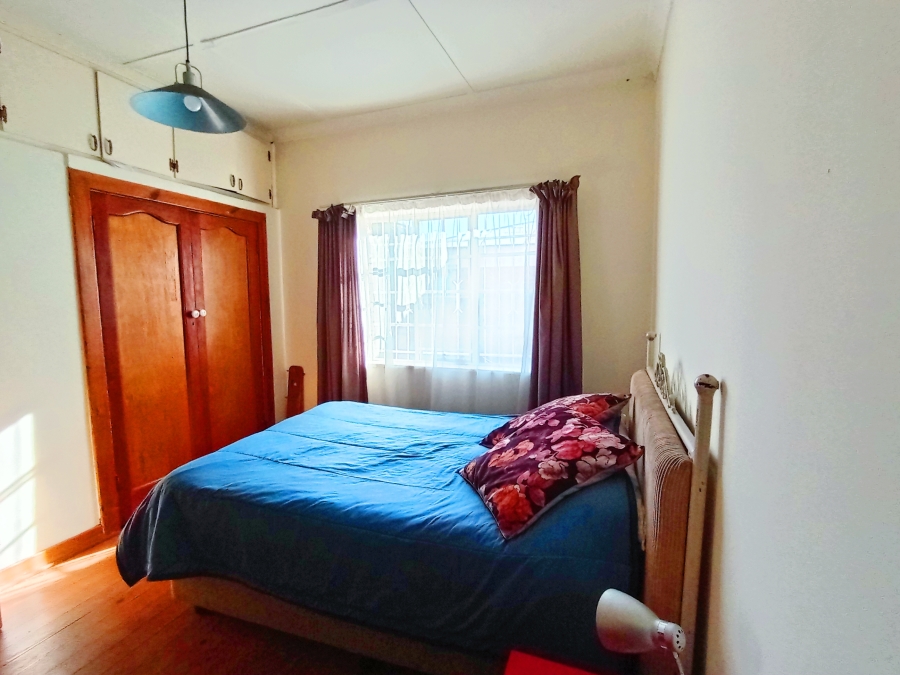 8 Bedroom Property for Sale in Florida Gauteng