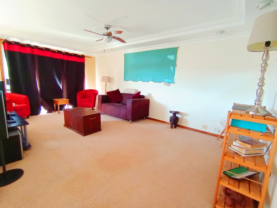 8 Bedroom Property for Sale in Florida Gauteng