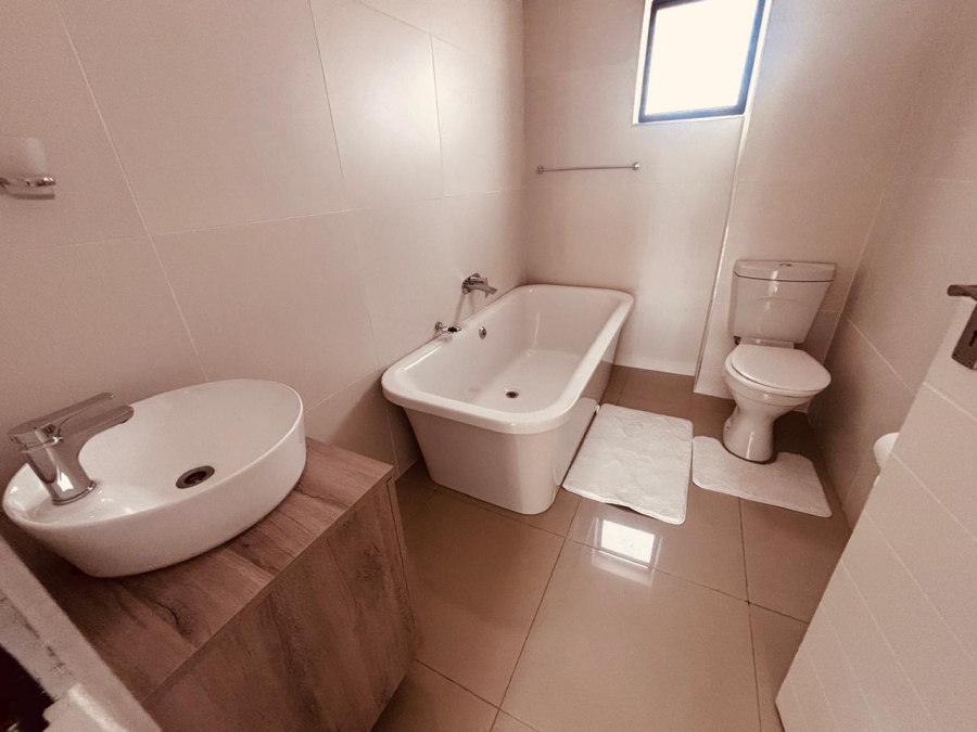 3 Bedroom Property for Sale in Wildtuinpark Gauteng