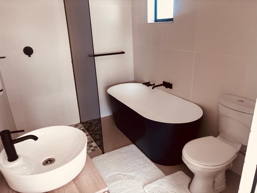 3 Bedroom Property for Sale in Wildtuinpark Gauteng