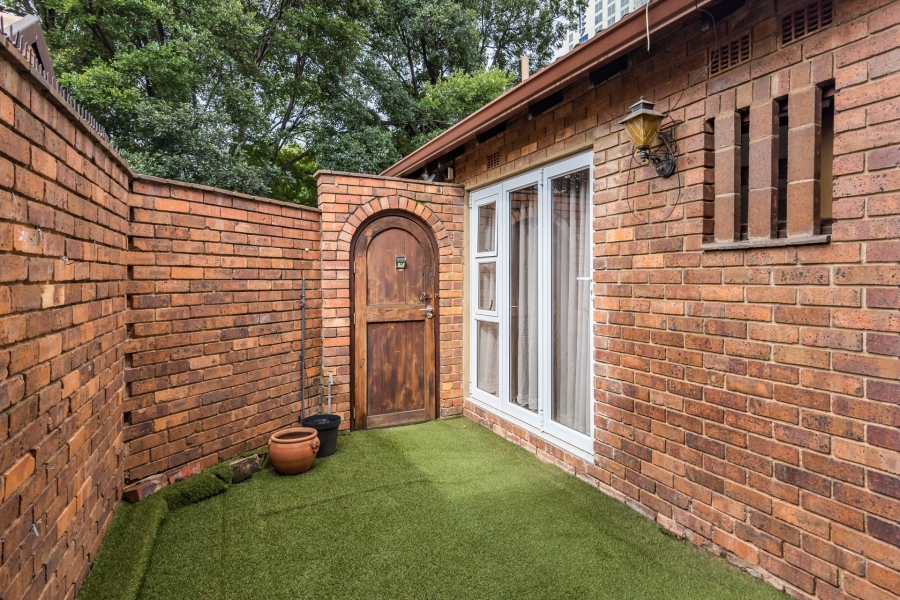 4 Bedroom Property for Sale in Sandown Gauteng
