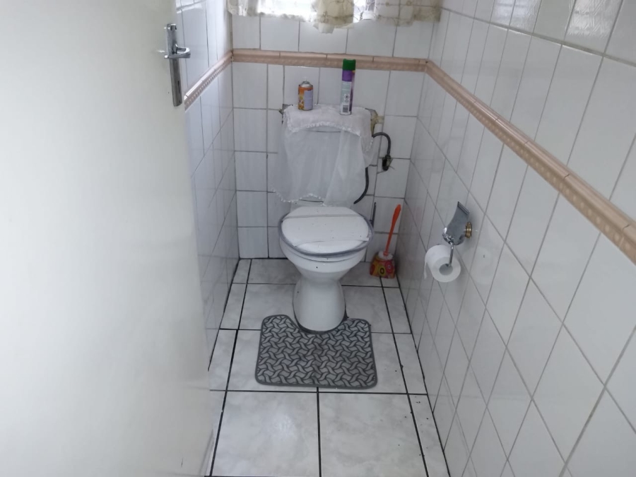 4 Bedroom Property for Sale in Klipfontein Gauteng
