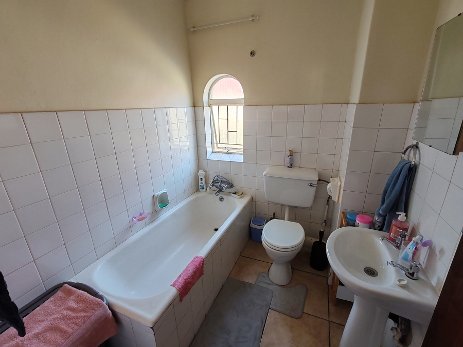 2 Bedroom Property for Sale in Kilner Park Gauteng