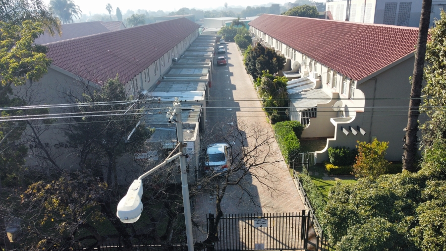 2 Bedroom Property for Sale in Kilner Park Gauteng