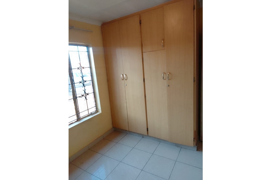 2 Bedroom Property for Sale in Mahube Valley Gauteng