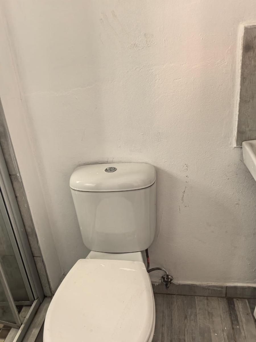 1 Bedroom Property for Sale in Greenside Gauteng