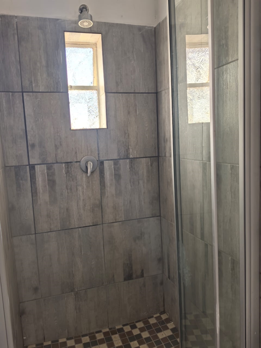 1 Bedroom Property for Sale in Greenside Gauteng