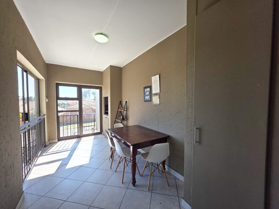 2 Bedroom Property for Sale in Goedeburg Gauteng