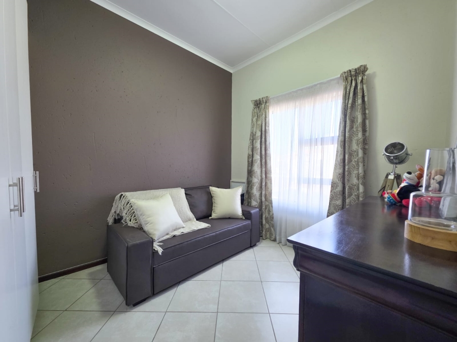 2 Bedroom Property for Sale in Goedeburg Gauteng