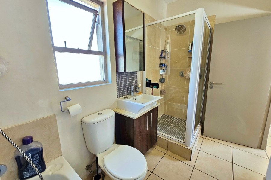To Let 1 Bedroom Property for Rent in Lonehill Gauteng