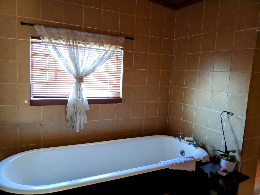 3 Bedroom Property for Sale in Roodepoort North Gauteng