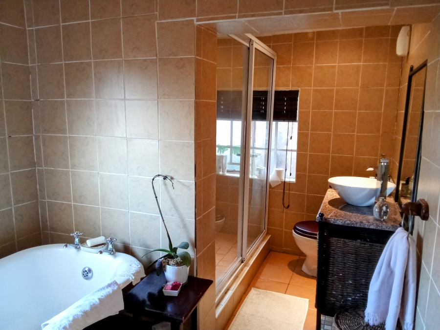 3 Bedroom Property for Sale in Roodepoort North Gauteng
