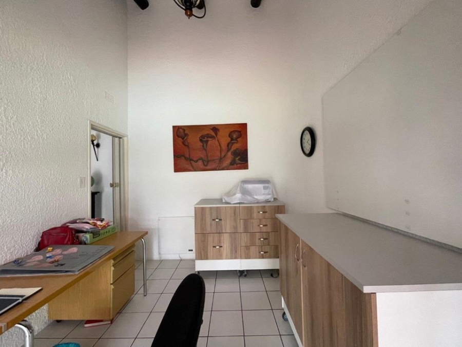 3 Bedroom Property for Sale in Albemarle Ext 2 Gauteng