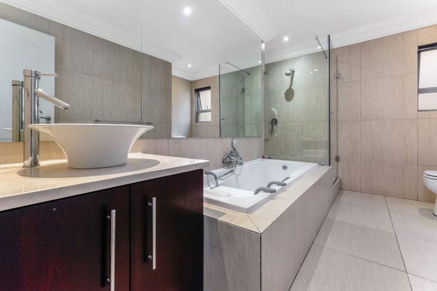 To Let 4 Bedroom Property for Rent in Strathavon Gauteng