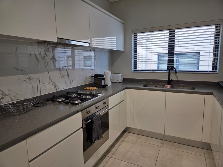 To Let 3 Bedroom Property for Rent in The Polofields Gauteng