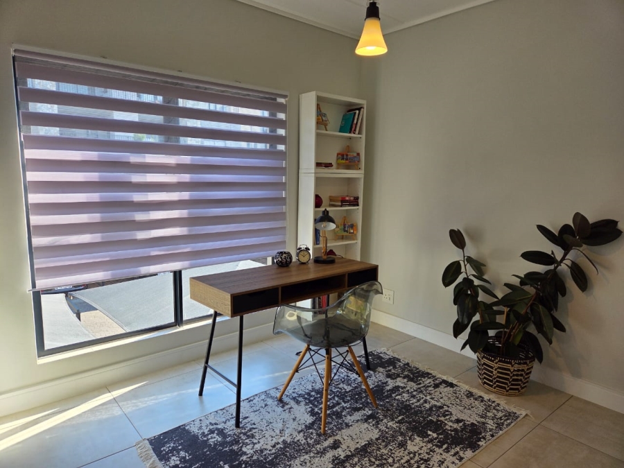 To Let 3 Bedroom Property for Rent in The Polofields Gauteng