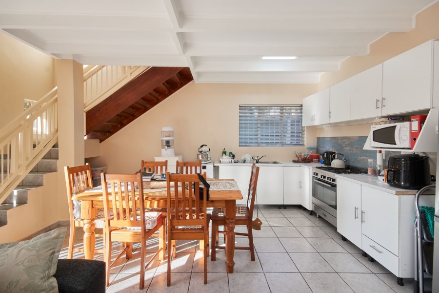 9 Bedroom Property for Sale in Brackenhurst Gauteng