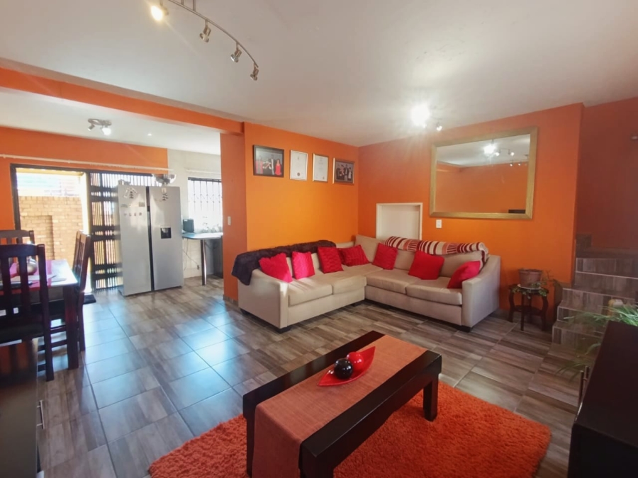3 Bedroom Property for Sale in Florentia Gauteng
