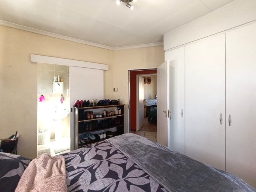 3 Bedroom Property for Sale in Florentia Gauteng
