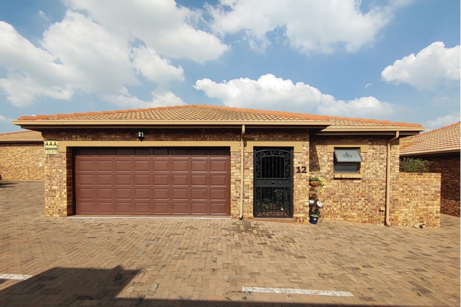 To Let 3 Bedroom Property for Rent in Bartlett Gauteng