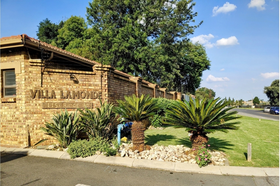 To Let 3 Bedroom Property for Rent in Bartlett Gauteng