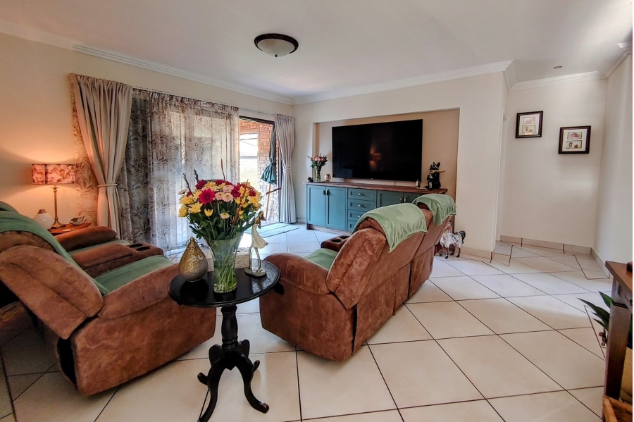 To Let 3 Bedroom Property for Rent in Bartlett Gauteng