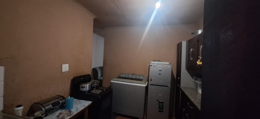2 Bedroom Property for Sale in Tembisa Central Gauteng