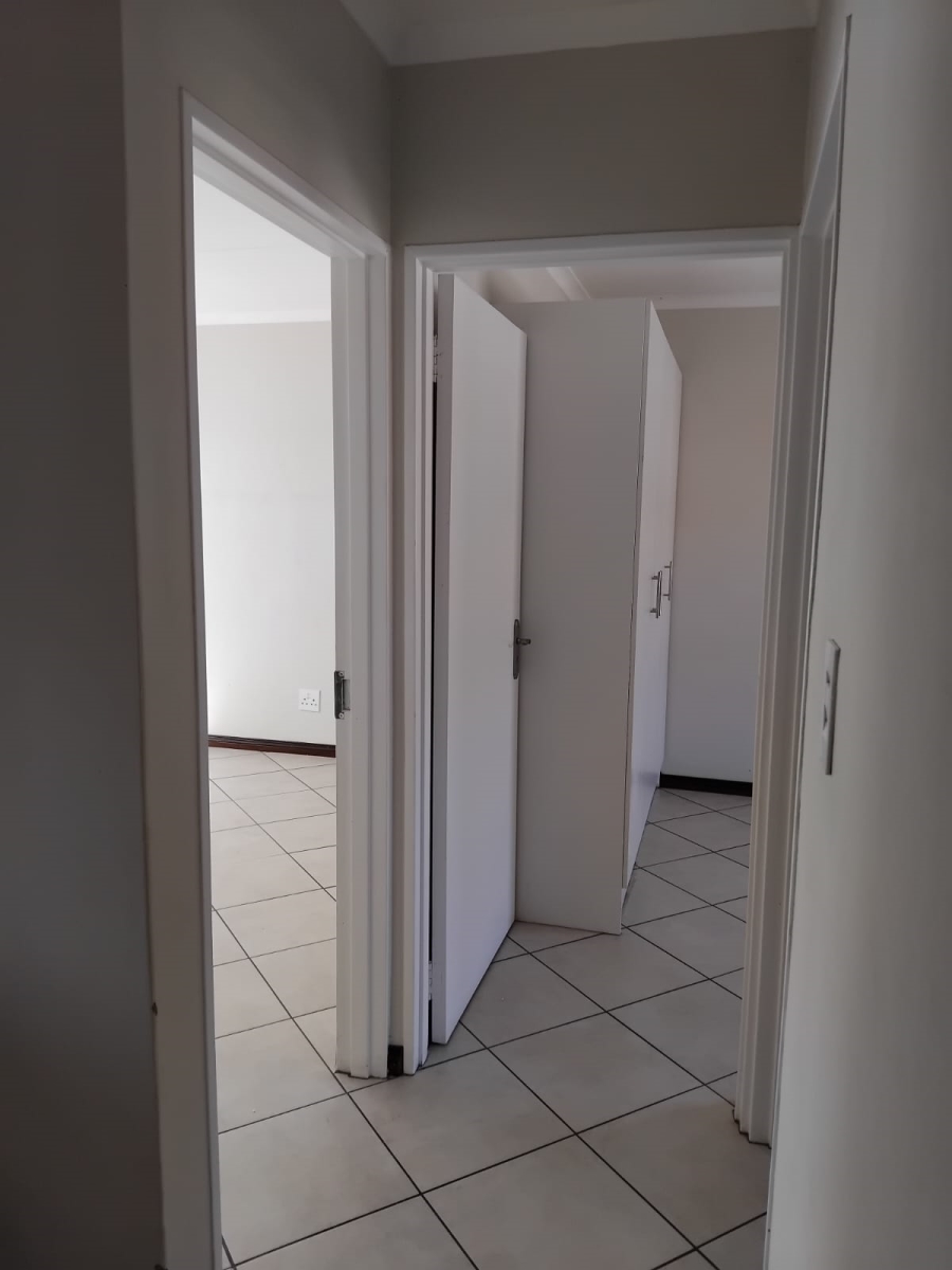 To Let 2 Bedroom Property for Rent in Rynfield Gauteng