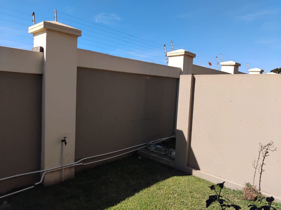 To Let 2 Bedroom Property for Rent in Rynfield Gauteng