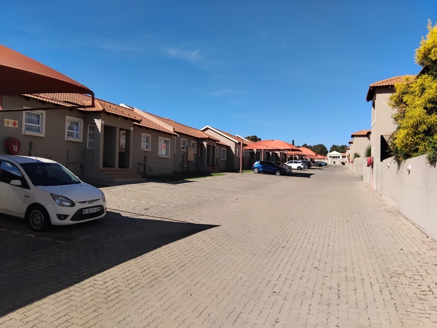 To Let 2 Bedroom Property for Rent in Rynfield Gauteng