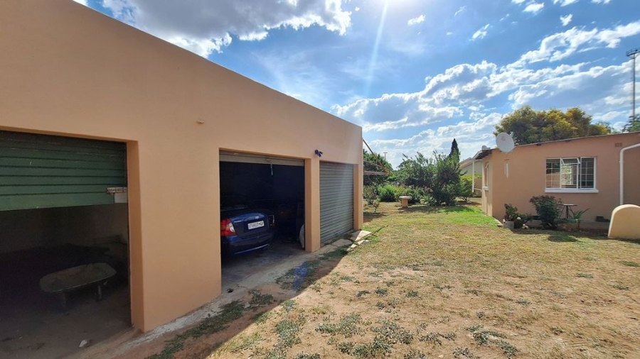 2 Bedroom Property for Sale in Primrose East Gauteng