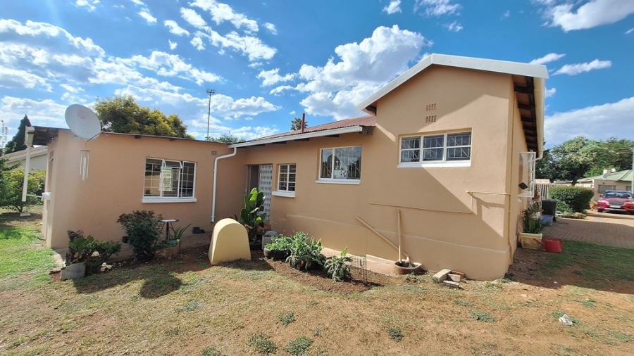 2 Bedroom Property for Sale in Primrose East Gauteng