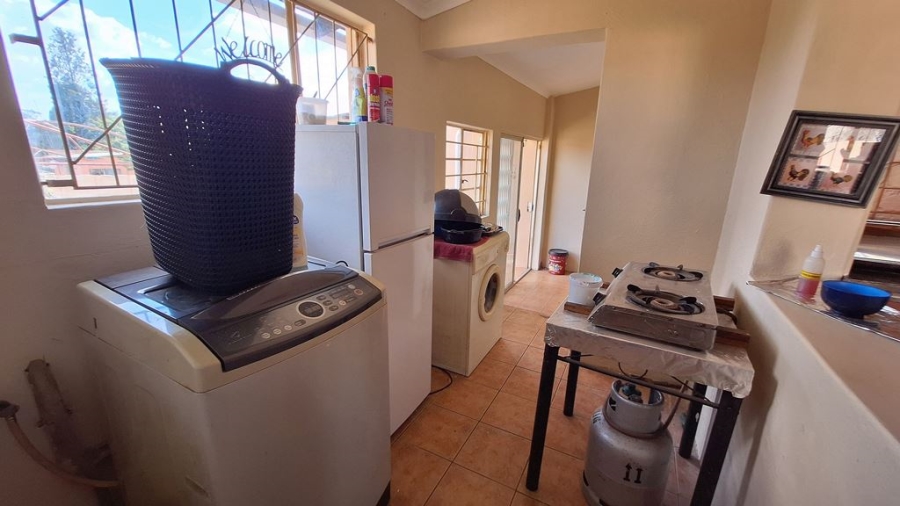 2 Bedroom Property for Sale in Primrose East Gauteng