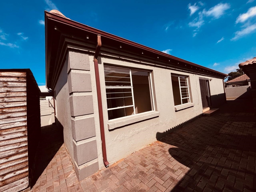 3 Bedroom Property for Sale in Agavia Gauteng