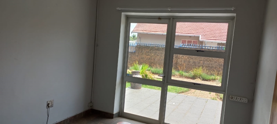 3 Bedroom Property for Sale in Greenhills Gauteng