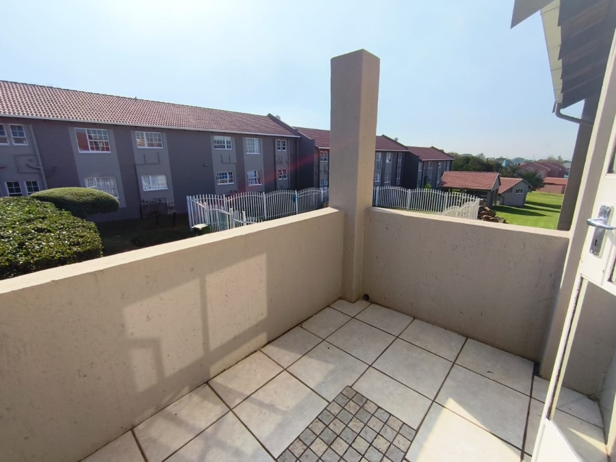 2 Bedroom Property for Sale in Meyersdal Gauteng