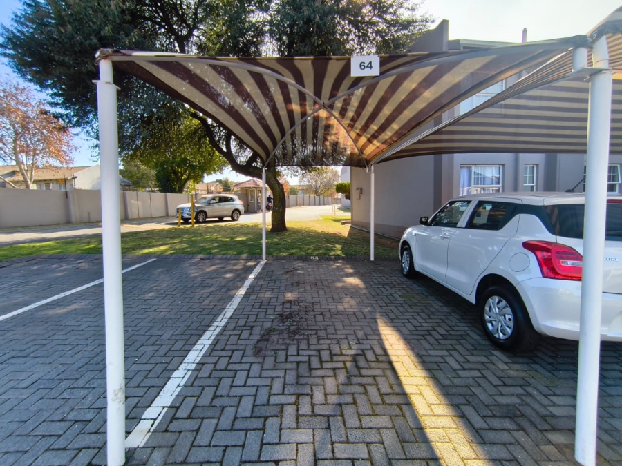2 Bedroom Property for Sale in Meyersdal Gauteng
