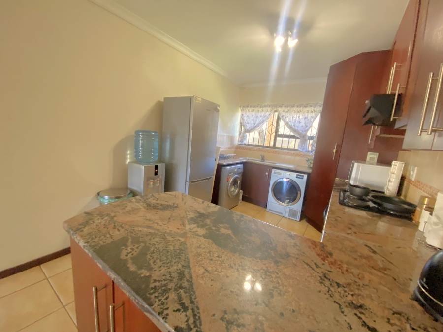 2 Bedroom Property for Sale in Monument Gauteng
