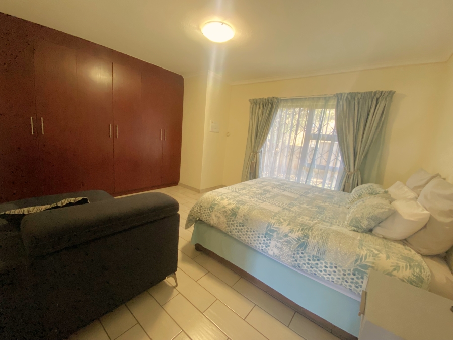 2 Bedroom Property for Sale in Monument Gauteng