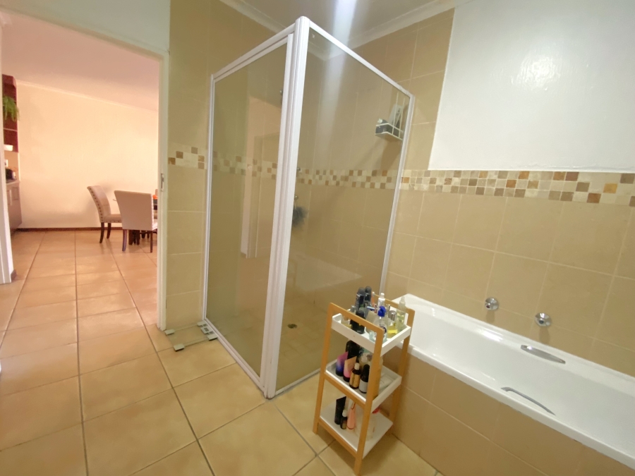 2 Bedroom Property for Sale in Monument Gauteng