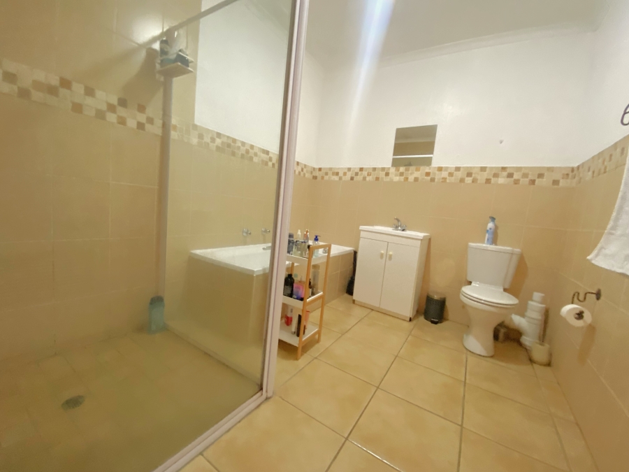 2 Bedroom Property for Sale in Monument Gauteng
